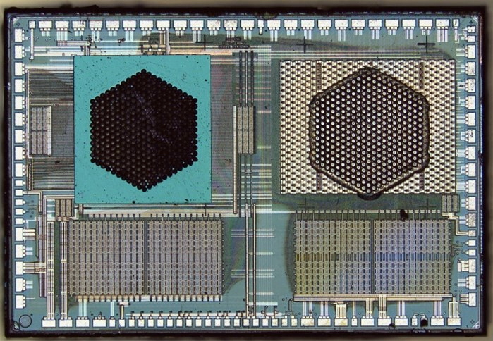 LightBundle ASIC in 16nm finFET CMOS.